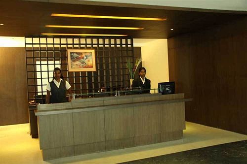 Hotel Kavitha International Kochi Kültér fotó